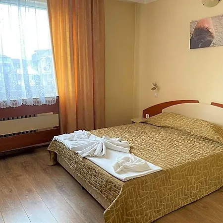 Family 3* Burgas City